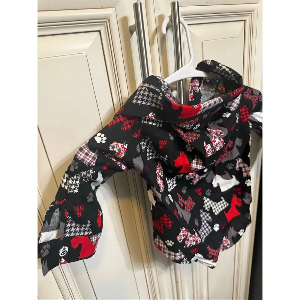 Admiral Frazier Gone To The Dogs Button Down Shirt Red Black Size Medium NWT